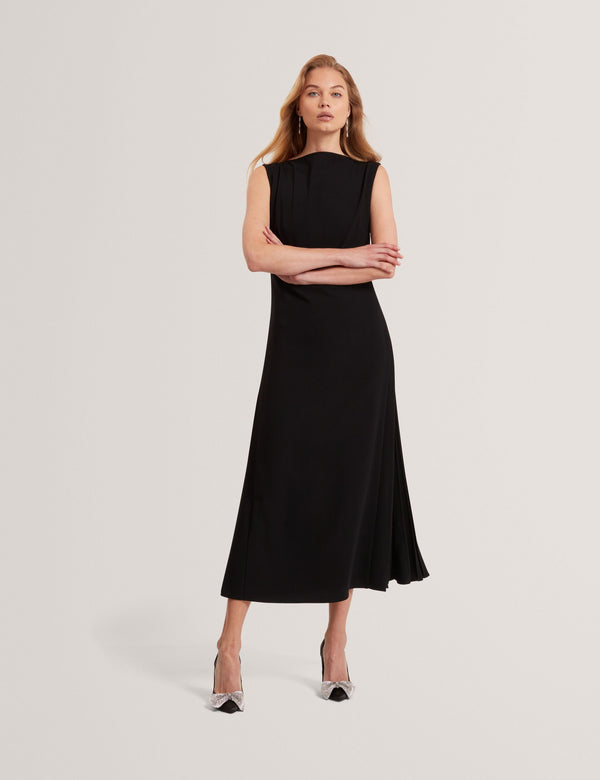 DAHRCY | BLACK