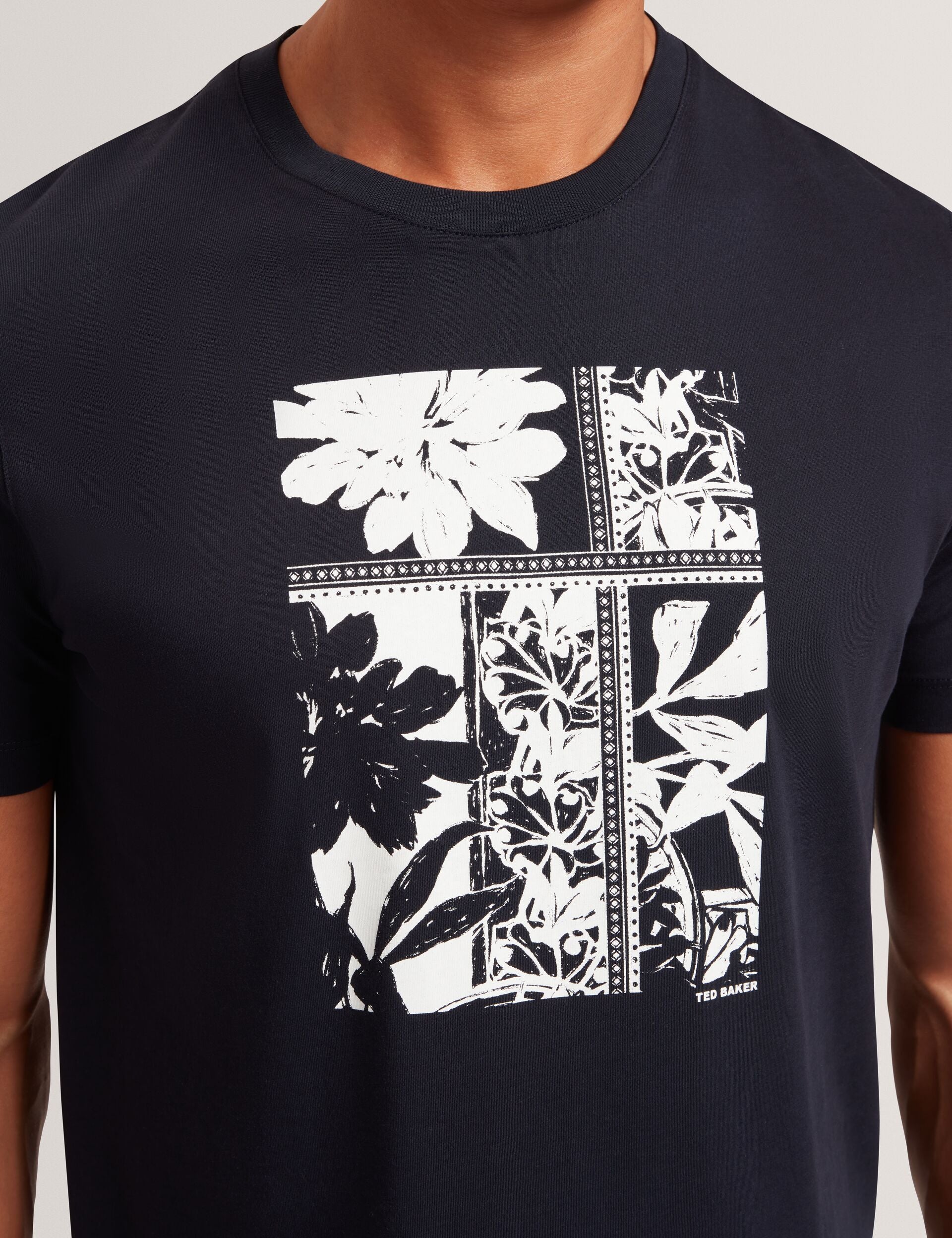 Botanical Graphic Crew Neck T-shirt | Koney | Ted Baker US
