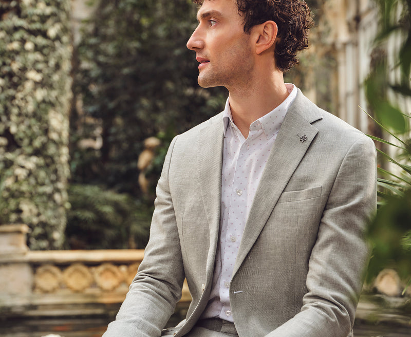THE SUIT GUIDE