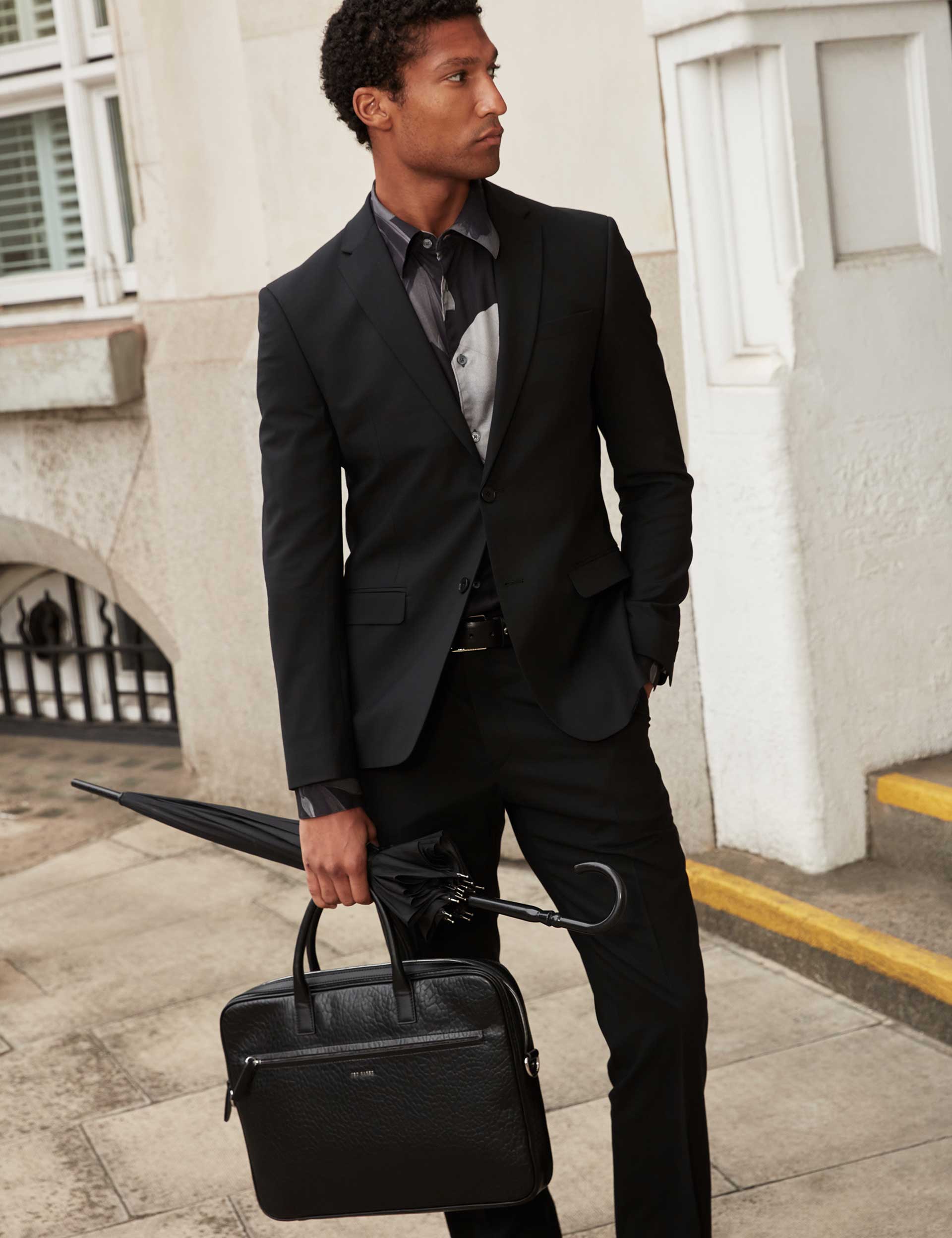 新品　TED BAKER ブラック ボストンバッグ　 本革 Black 15-inch Pebbled Faux Leather Laptop Bag | Pedrro | Ted Baker UK